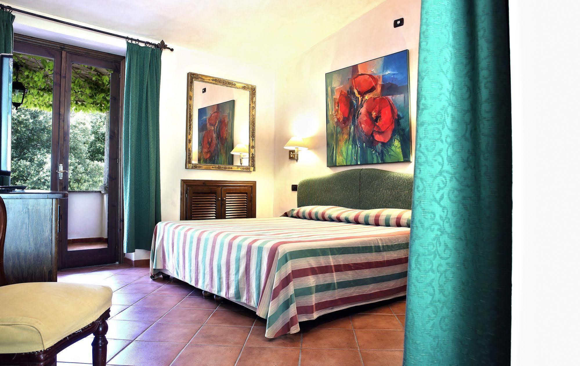 L'Agnata di De André Boutique Hotel Tempio Pausania Exterior foto